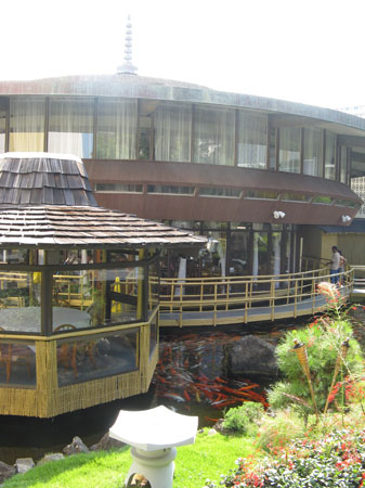 2304-PagodaRestaurant